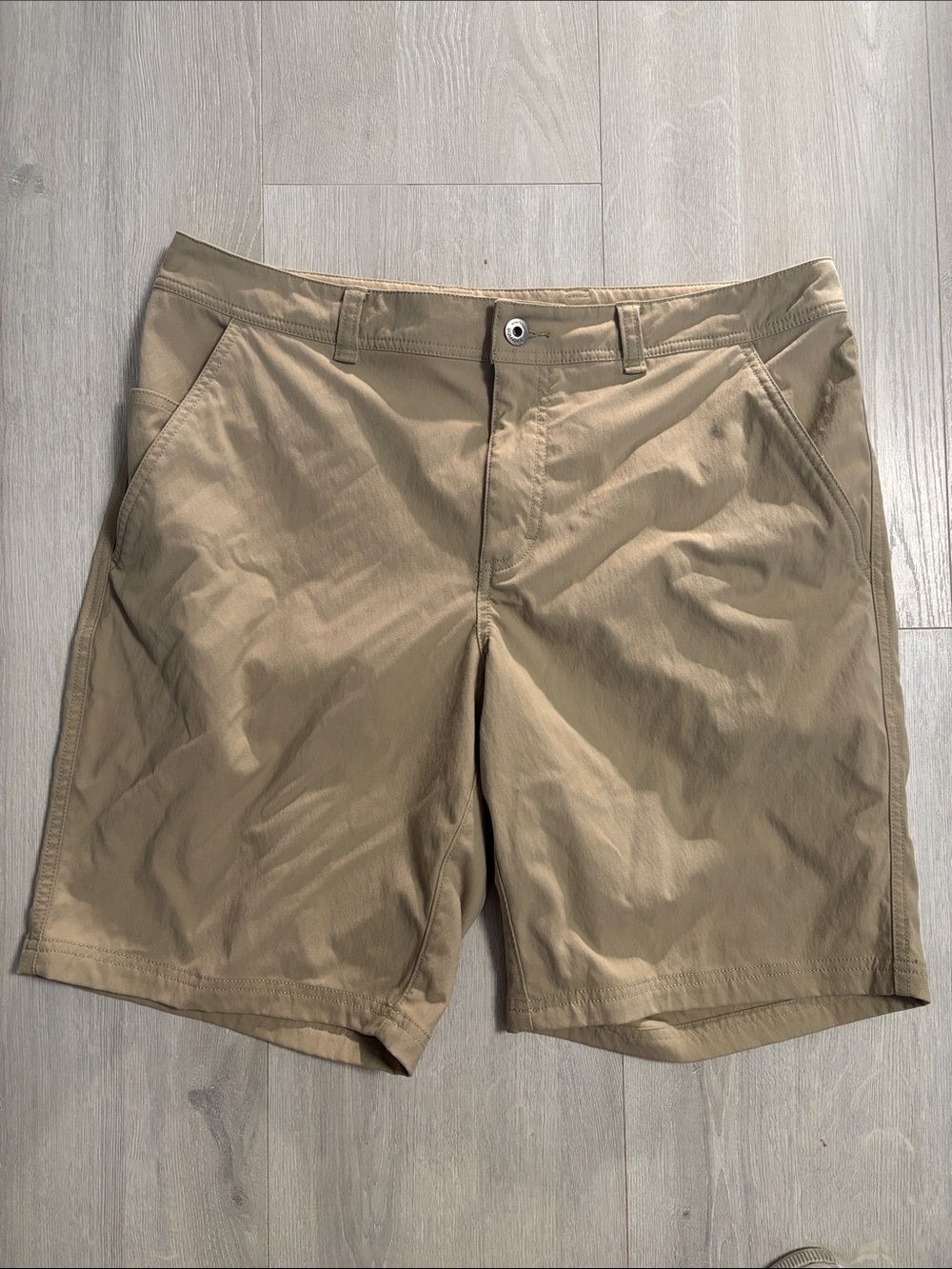 🔥BUNDLESALE Men’s 36 Exofficio Khaki Flat-Front Performance Shorts